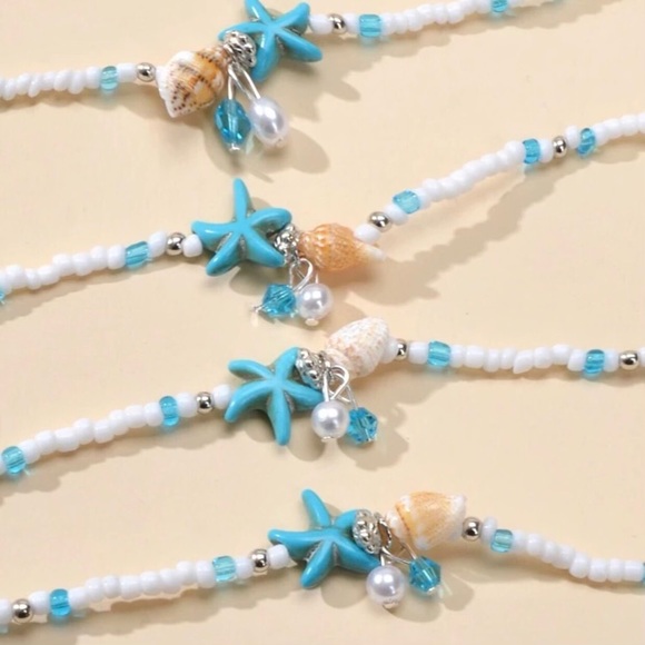 LAST ONE: Women’s cute beach starfish and seashell ankle bracelet - Picture 3 of 6